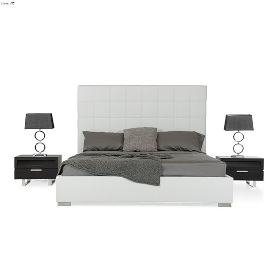 Francis Queen Modern White Leatherette Bed set1