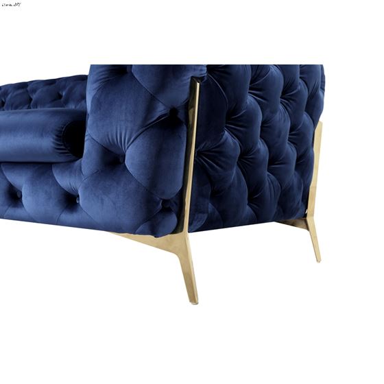 Chester Blue Tufted Loveseat detail