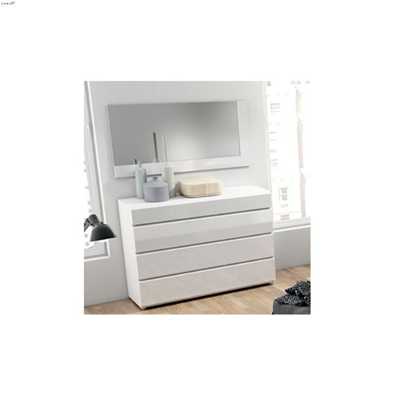 Sara Modern White 4 Drawer Single Dresser by Garci